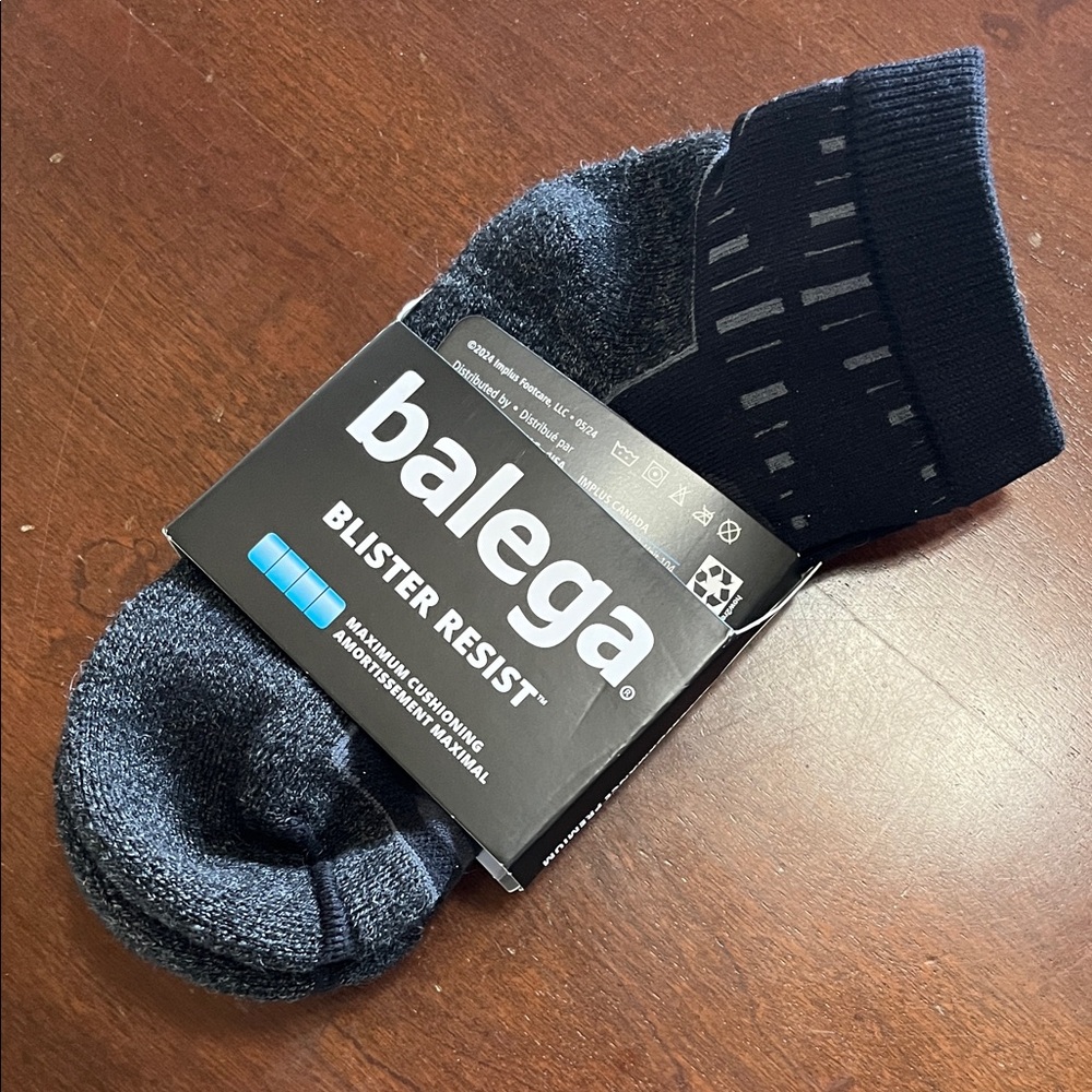 Balega Small Blister Resist Athletic Socks - Black and Gray